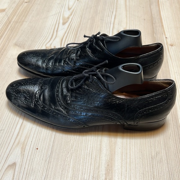 Gucci Black Leather Wingtip Shoes main image 7